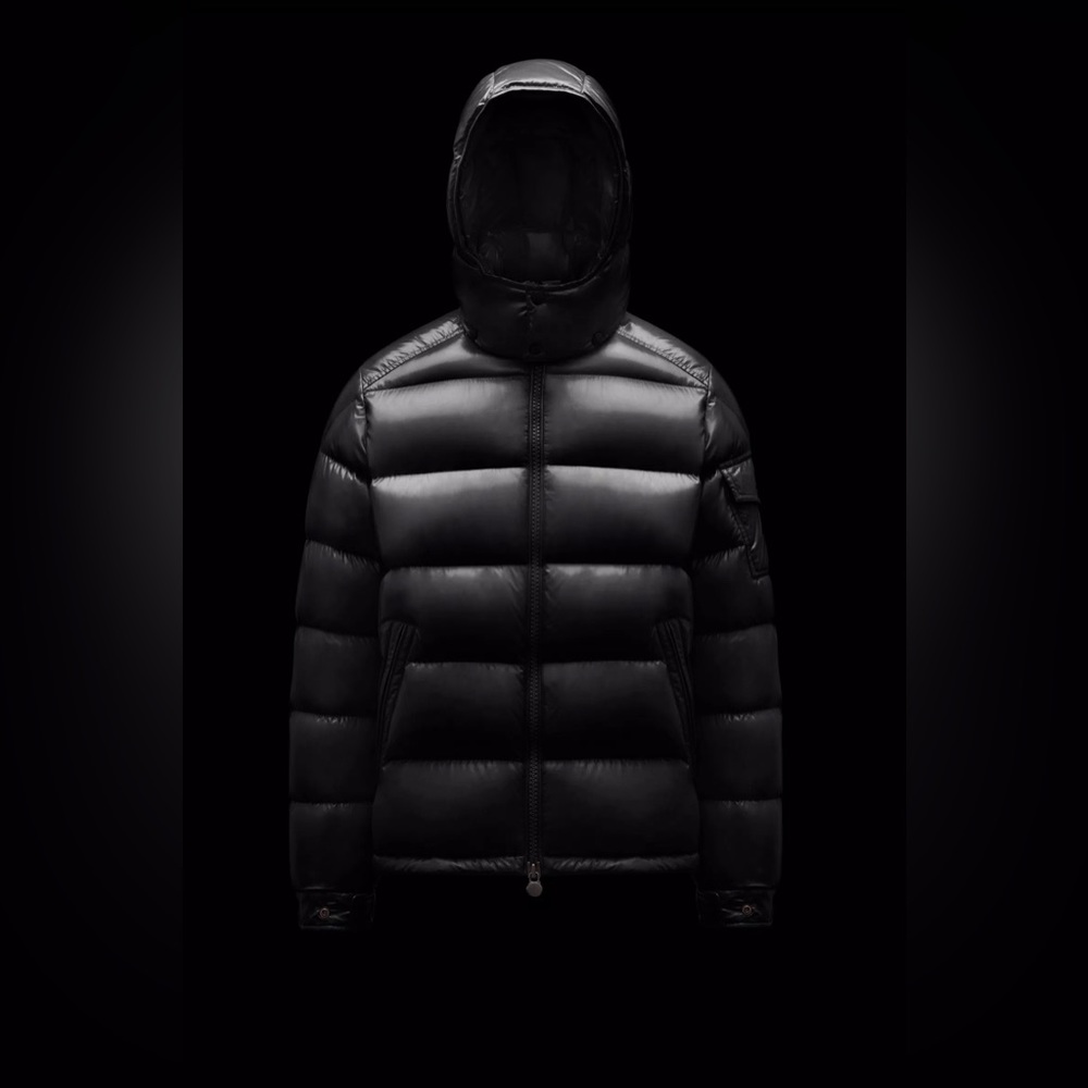 Moncler Maya Short Down Jacket